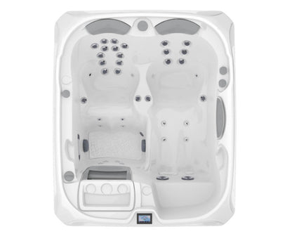 Replacement cover for a Sundance Capri hot tub 82" x 67"