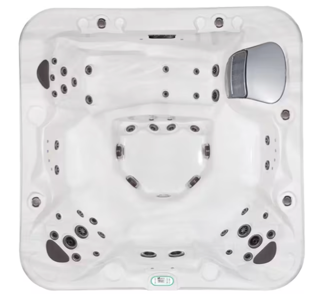 Replacement cover for a Sunrise F62L hot tub 86" x 86"